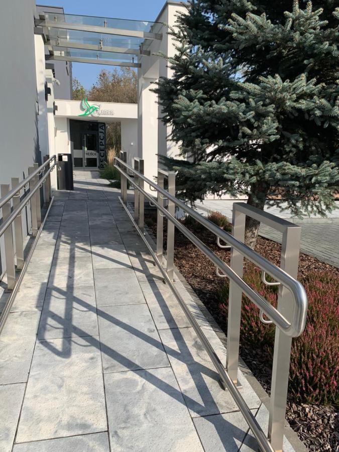 Klobuck Hotel Coliber מראה חיצוני תמונה