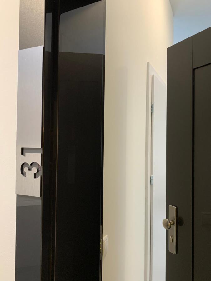 Klobuck Hotel Coliber מראה חיצוני תמונה