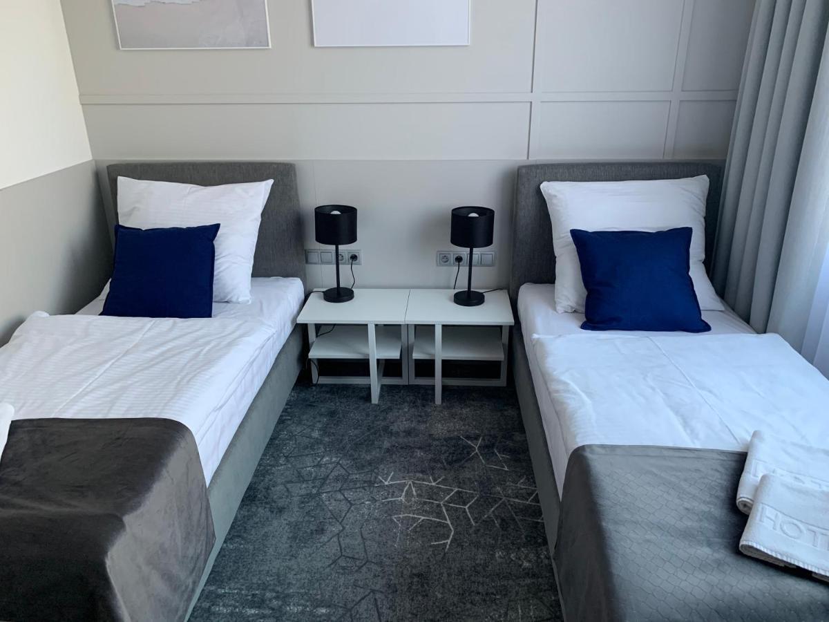 Klobuck Hotel Coliber מראה חיצוני תמונה